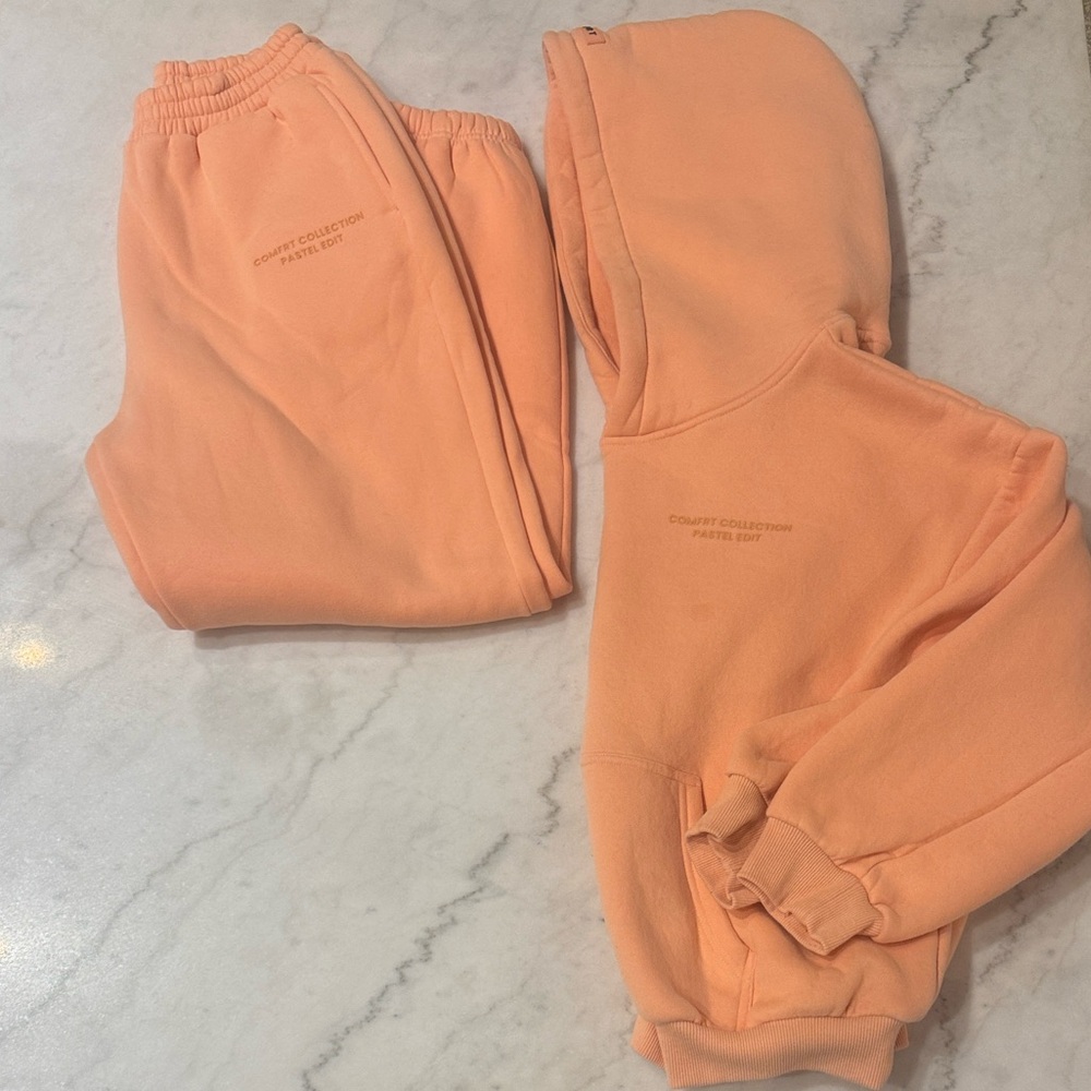 Kids Comfrt Hoodie & Jogger Set - size xl